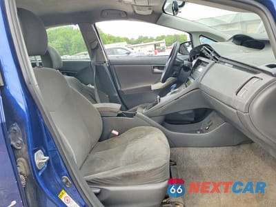 Zdjęcie 7 z 13 samochodu: 2011 TOYOTA PRIUS TWO VIN:JTDKN3DU3B0294506 - miniatura