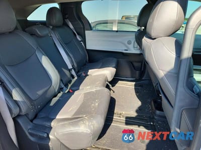 Zdjęcie 11 z 14 samochodu: 2025 TOYOTA SIENNA LE VIN:5TDKRKEC5SS227021 - miniatura