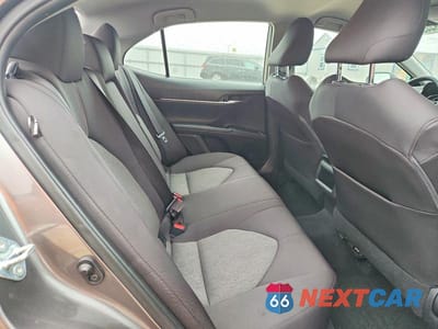 Zdjęcie 10 z 12 samochodu: 2020 TOYOTA CAMRY LE VIN:4T1C11AK3LU977142 - miniatura
