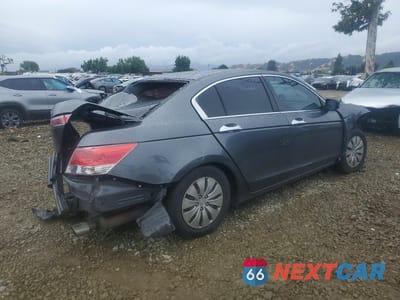 Trzecie zdjęcie samochodu z tyłu: 2011 HONDA ACCORD LX VIN:1HGCP2F31BA130776 - miniatura