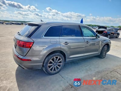 Trzecie zdjęcie samochodu z tyłu: 2017 AUDI Q7 PREMIUM VIN:WA1AAAF74HD023498 - miniatura