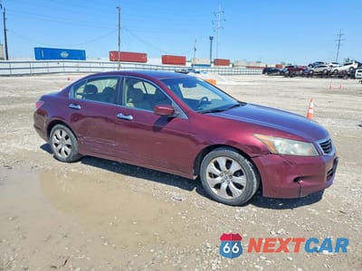 Czwarte zdjęcie samochodu z boku: 2008 HONDA ACCORD EXL VIN:1HGCP36828A079315 - miniatura