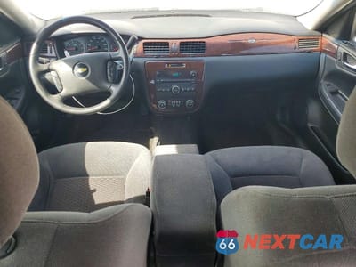 Zdjęcie 8 z 13 samochodu: 2010 CHEVROLET IMPALA LT VIN:2G1WB5EN4A1262611 - miniatura