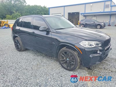Czwarte zdjęcie samochodu z boku: 2017 BMW X5 SDRIVE35I VIN:5UXKR2C32H0X03870 - miniatura