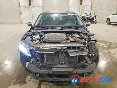 Piąte zdjęcie samochodu w środku: 2022 VOLKSWAGEN PASSAT SE VIN:1VWSA7A38NC003108 - miniatura