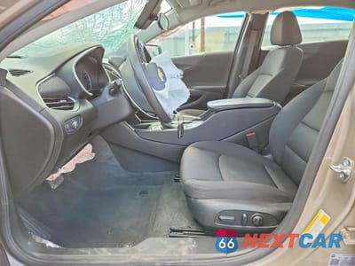 Zdjęcie 7 z 13 samochodu: 2025 CHEVROLET MALIBU LT VIN:1G1ZD5ST3SF119184 - miniatura