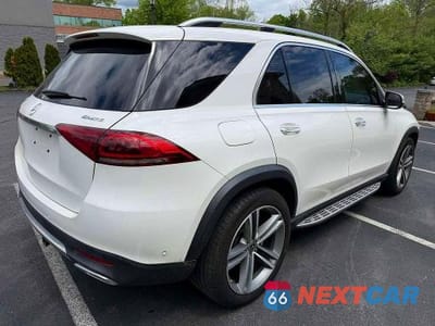 Trzecie zdjęcie samochodu z tyłu: 2020 MERCEDES-BENZ GLE 350 4MATIC VIN:4JGFB4KB1LA069347 - miniatura
