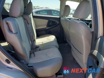 Zdjęcie 11 z 13 samochodu: 2012 TOYOTA RAV4 EV BASE VIN:2T3YL4DV1CW001004 - miniatura