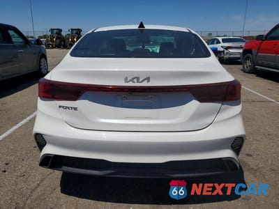 Zdjęcie 6 z 12 samochodu: 2023 KIA FORTE LXS VIN:3KPF24AD0PE675460 - miniatura