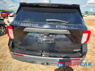 Zdjęcie 6 z 12 samochodu: 2022 FORD EXPLORER POLICE INTERCEPTOR VIN:1FM5K8AB4NGA48741 - miniatura