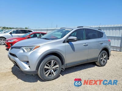 2017 TOYOTA RAV4 XLE 2T3WFREV7HW360858 - główne zdjęcie licytacji z USA - miniatura
