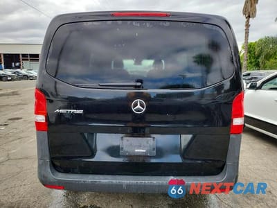 Zdjęcie 6 z 12 samochodu: 2018 MERCEDES BENZ METRIS VIN:WD4PG2EE5J3440442 - miniatura