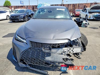 Piąte zdjęcie samochodu w środku: 2021 LEXUS IS 350 F SPORT VIN:JTHGZ1B22M5038152 - miniatura
