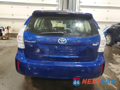 Zdjęcie 6 z 14 samochodu: 2014 TOYOTA PRIUS V THREE VIN:JTDZN3EU5E3362885 - miniatura