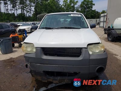 Piąte zdjęcie samochodu w środku: 2007 FORD ESCAPE XLS VIN:1FMYU02Z77KB80851 - miniatura