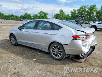 Drugie zdjęcie samochodu z przodu: 2017 FORD FUSION SE VIN:3FA6P0H77HR125635 - miniatura