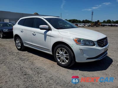 Czwarte zdjęcie samochodu z boku: 2015 VOLVO XC60 T5 PREMIER VIN:YV4612RK5F2719228 - miniatura
