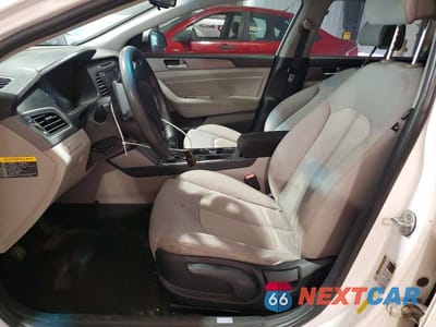Zdjęcie 7 z 12 samochodu: 2016 HYUNDAI SONATA HYBRID SE VIN:KMHE24L11GA025226 - miniatura