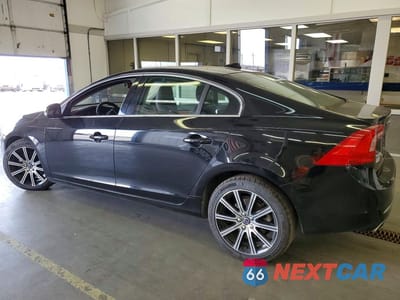 Drugie zdjęcie samochodu z przodu: 2017 VOLVO S60 PREMIER VIN:LYV402TK7HB128888 - miniatura