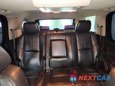 Zdjęcie 10 z 13 samochodu: 2013 GMC YUKON SLT VIN:1GKS2CE00DR175433 - miniatura