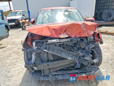Piąte zdjęcie samochodu w środku: 2021 KIA SOUL LX VIN:KNDJ23AU8M7774804 - miniatura
