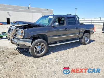 2004 CHEVROLET SILVERADO K1500 2GCEK13T141389558 - główne zdjęcie licytacji z USA - miniatura
