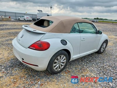 Trzecie zdjęcie samochodu z tyłu: 2019 VOLKSWAGEN BEETLE S VIN:3VW5DAAT4KM506887 - miniatura