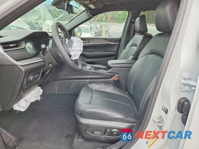 Zdjęcie 7 z 13 samochodu: 2026 JEEP GRAND CHEROKEE LIMITED VIN:1C4RJHBR4TC232151 - miniatura