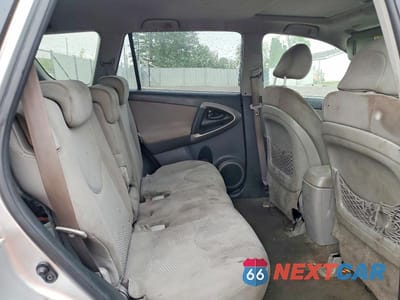 Zdjęcie 10 z 12 samochodu: 2008 TOYOTA RAV4 LIMITED VIN:JTMZD31V386058216 - miniatura