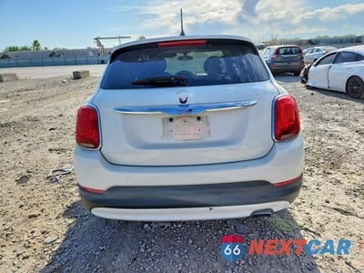 Zdjęcie 6 z 12 samochodu: 2016 FIAT 500X EASY VIN:ZFBCFXBT9GP419402 - miniatura