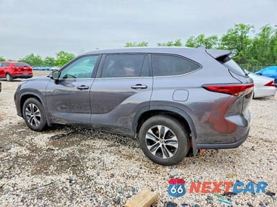 Drugie zdjęcie samochodu z przodu: 2023 TOYOTA HIGHLANDER XLE VIN:5TDKDRBH1PS009124 - miniatura