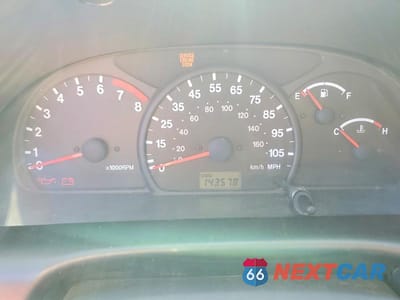 Zdjęcie 9 z 13 samochodu: 2001 CHEV TRACKER VIN:2CNBJ13C316901496 - miniatura