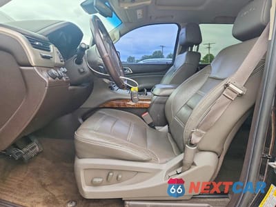 Zdjęcie 7 z 13 samochodu: 2015 GMC YUKON DENALI VIN:1GKS2CKJ0FR196492 - miniatura