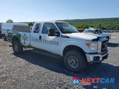 Czwarte zdjęcie samochodu z boku: 2015 FORD F350 SUPER DUTY VIN:1FT8X3BT4FEA21145 - miniatura
