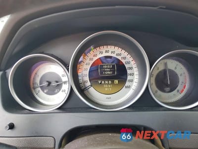 Zdjęcie 9 z 12 samochodu: 2012 MERCEDES-BENZ C 250 VIN:WDDGF4HB9CR215862 - miniatura