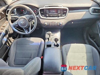 Zdjęcie 8 z 12 samochodu: 2017 KIA SORENTO LX V6 VIN:5XYPGDA52HG325945 - miniatura