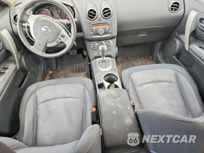 Zdjęcie 8 z 12 samochodu: 2013 NISSAN ROGUE S VIN:JN8AS5MV0DW127095 - miniatura