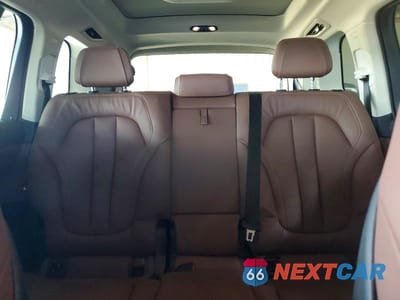 Zdjęcie 10 z 14 samochodu: 2021 BMW X7 XDRIVE40I VIN:5UXCW2C01M9E73475 - miniatura