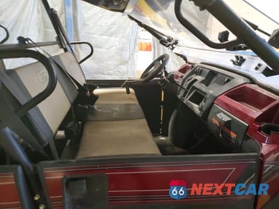 Piąte zdjęcie samochodu w środku: 2025 KAWASAKI MULE PRO-FXT UTILITY VEHICLE VIN:JKAATCC18SB507201 - miniatura
