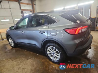 Drugie zdjęcie samochodu z przodu: 2022 FORD ESCAPE SE VIN:1FMCU9BZXNUA49588 - miniatura