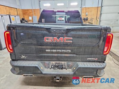 Zdjęcie 6 z 12 samochodu: 2024 GMC SIERRA K1500 AT4 VIN:1GTUUEELXRZ160904 - miniatura