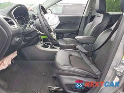 Zdjęcie 7 z 13 samochodu: 2021 JEEP COMPASS LATITUDE VIN:3C4NJCBB5MT508282 - miniatura