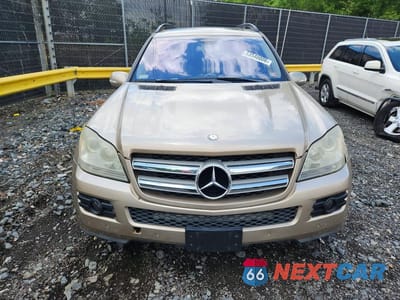 Piąte zdjęcie samochodu w środku: 2007 MERCEDES-BENZ GL 450 4MATIC VIN:4JGBF71E37A122216 - miniatura