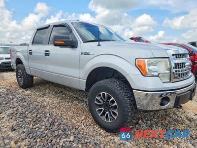 Czwarte zdjęcie samochodu z boku: 2013 FORD F150 SUPERCREW VIN:1FTFW1EF5DKD15754 - miniatura