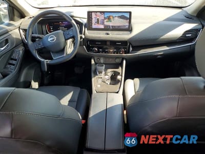 Zdjęcie 8 z 13 samochodu: 2026 NISSAN ROGUE SL VIN:5N1BT3CA9TC695714 - miniatura