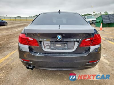 Zdjęcie 6 z 12 samochodu: 2016 BMW 528 I VIN:WBA5A5C51GD528962 - miniatura