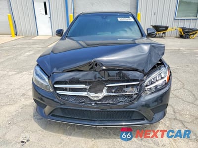 Piąte zdjęcie samochodu w środku: 2021 MERCEDES-BENZ C 300 VIN:W1KWF8DBXMR648701 - miniatura