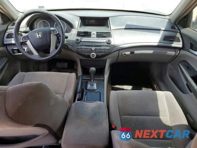 Zdjęcie 8 z 12 samochodu: 2009 HONDA ACCORD LXP VIN:1HGCP26499A072094 - miniatura