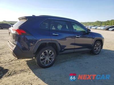 Trzecie zdjęcie samochodu z tyłu: 2025 TOYOTA RAV4 LIMITED VIN:JTMD6RFV2SJ068207 - miniatura
