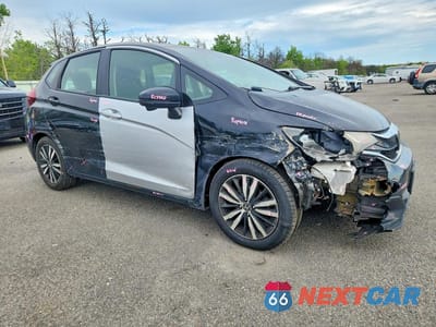Czwarte zdjęcie samochodu z boku: 2018 HONDA FIT EX VIN:3HGGK5H80JM710032 - miniatura